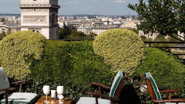 Raphael à Paris
