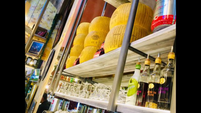Vespa des Halles - Carquefou à Carquefou