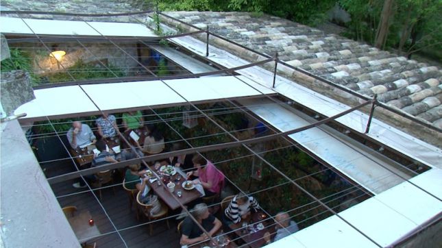 L'aile ou la Cuisse à Saint-Rémy-de-Provence
