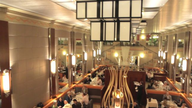 Boeuf sur le toit à Paris