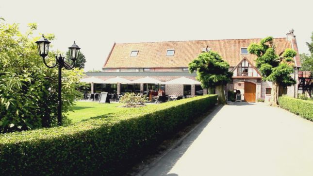 Le Domaine des Cigognes à Ennevelin