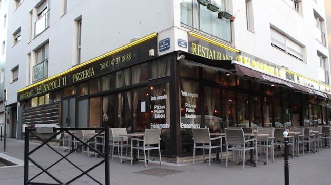 Le Napoli II à Clichy
