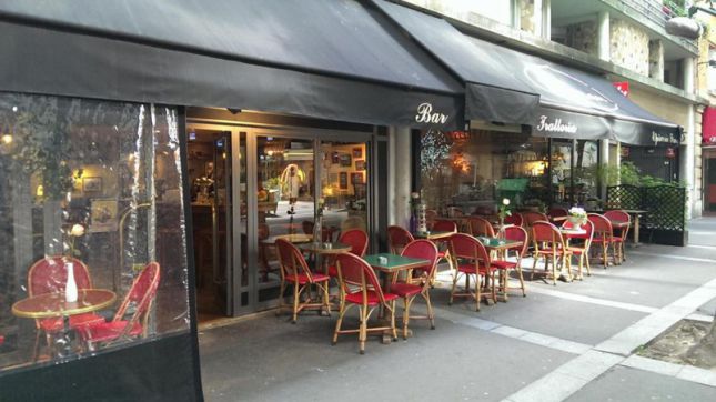 R.Wan à Paris