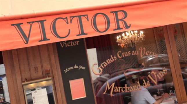 Victor à Paris