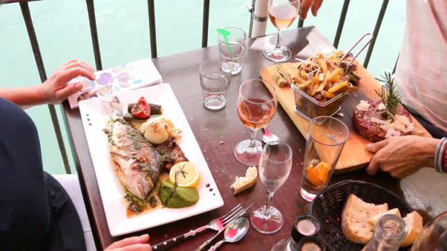 Restaurant La Guinguette du Vieux Moulin - Villeneuve-lès-Avignon