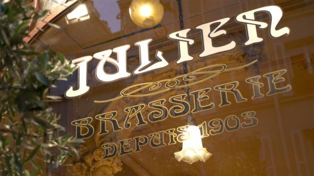 Julien à Paris
