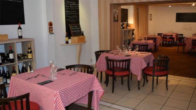 Le petit bistrot à Laval