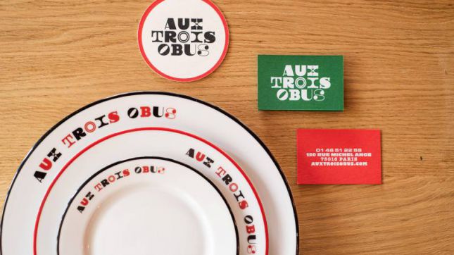 Aux Trois obus à Paris