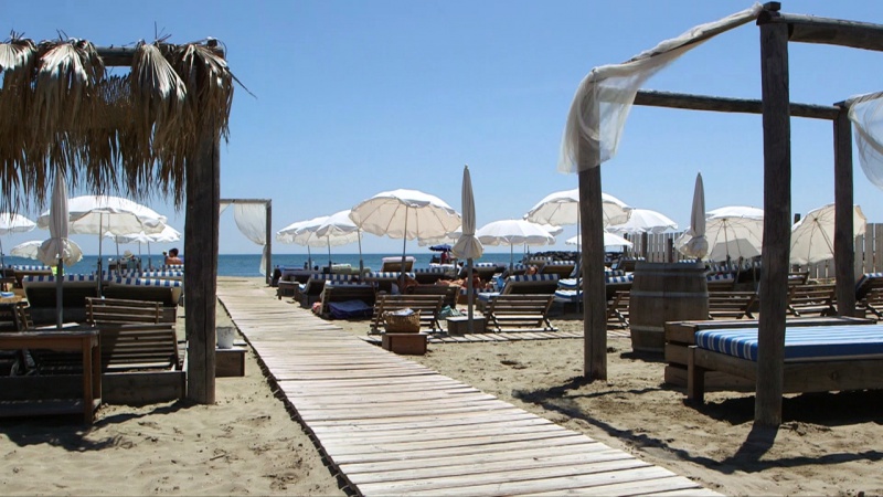 Restaurant Côté Plage Bar En Vidéo à Agde