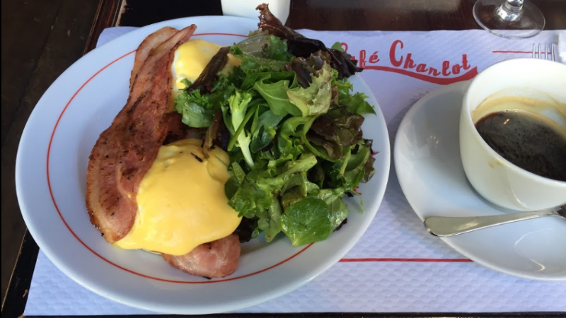 Café charlot à Paris