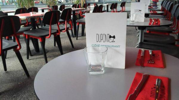 Dupont Café 15e à Paris