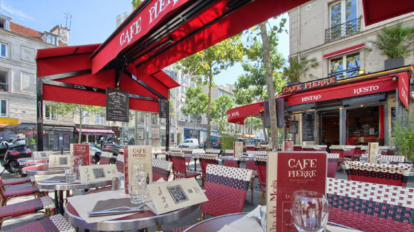 Café Pierre à Paris